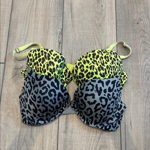 Victorias Secret Pink bras 34D